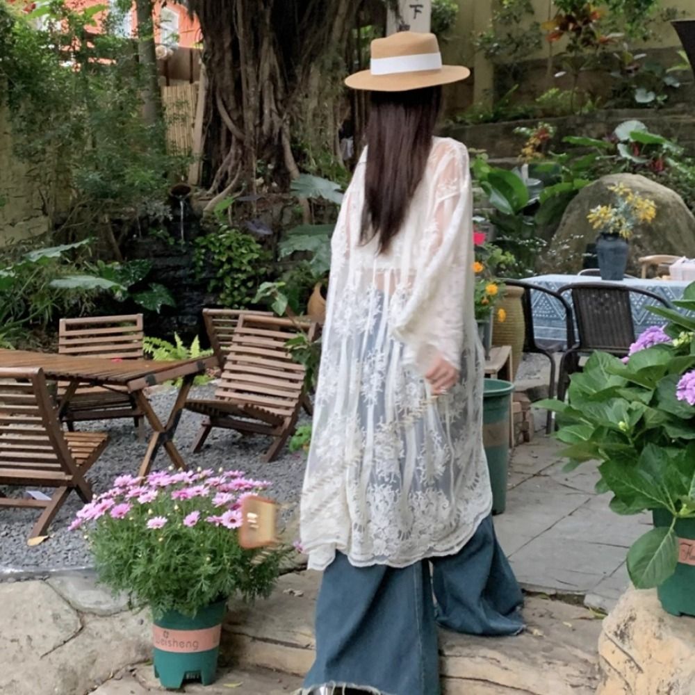 Lekka, sznurowana bluzka z kor – Kimono Sheer Floral recenzja i cena