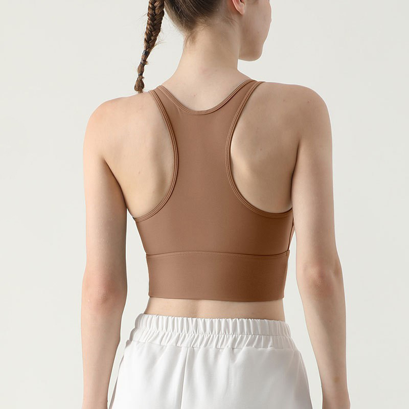 Biustonosz sportowy dla kobiet – Bralette Triangle Set recenzja i cena